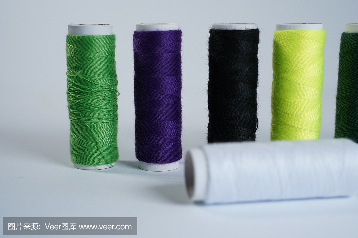 缝纫线的各种颜色